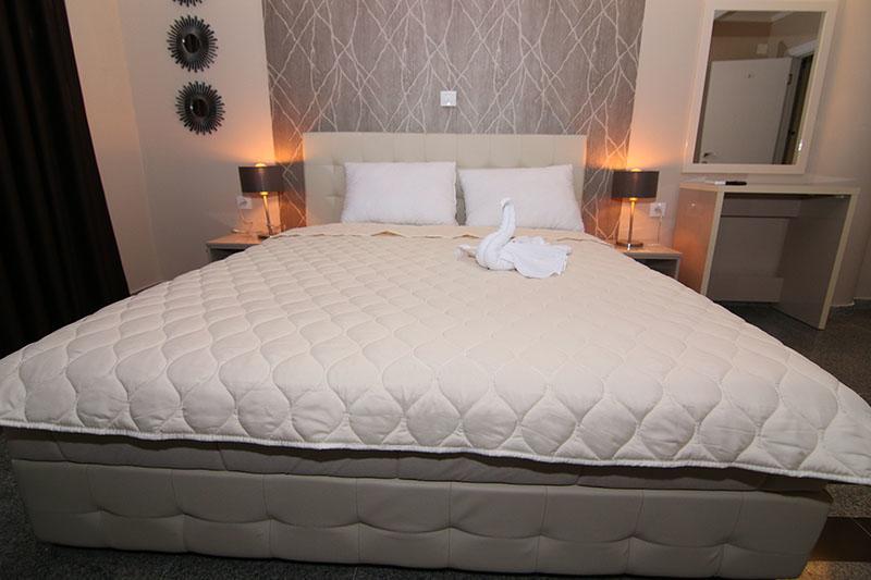 Hotel Korzo บิโตลา ภายนอก รูปภาพ