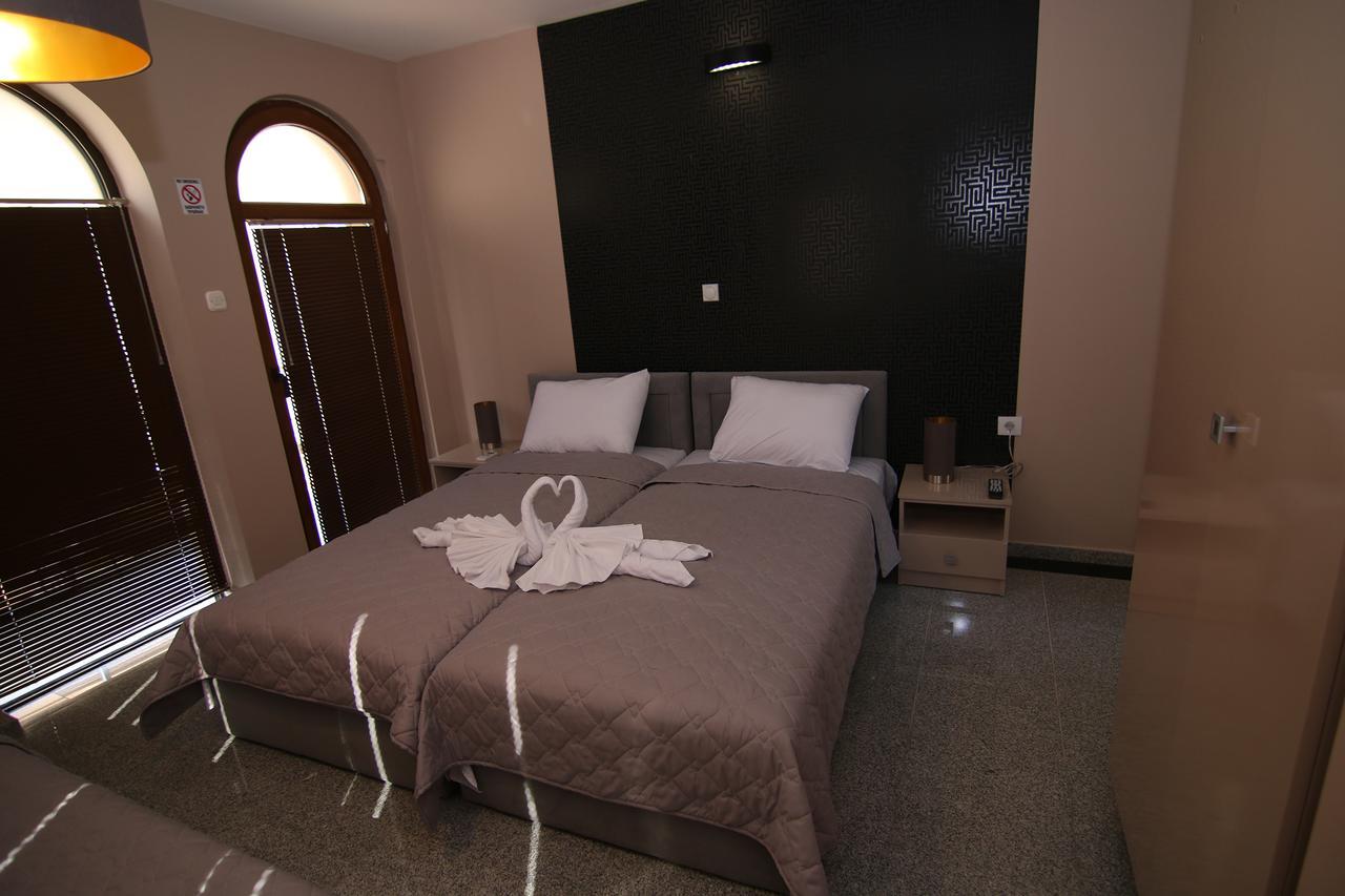 Hotel Korzo บิโตลา ภายนอก รูปภาพ