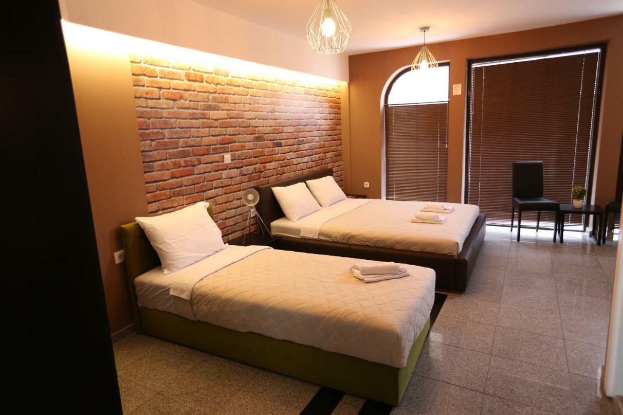 Hotel Korzo บิโตลา ภายนอก รูปภาพ